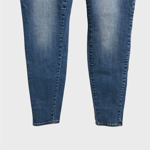 Forever 21 Distressed Faded Skinny Jeans Women's Size 14 Mid Wash Plus Sizes - Picture 2 of 14